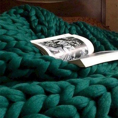 Plaid Effet Laine Tricoté Main – Grosse Maille Douce Pour Canapé ou Lit