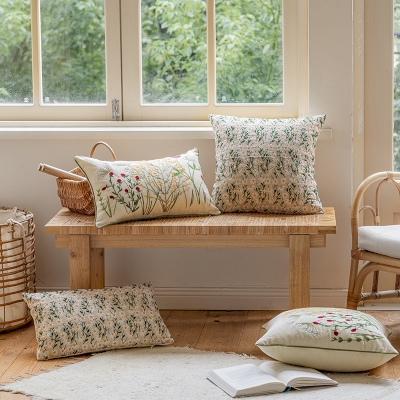 Coussin BESORGUES, Broderie Florale, en Coton et Lin