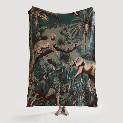 Couverture Sania en mélange de viscose à motif tropical 130 x 180 cm