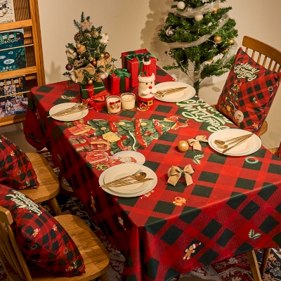 Nappe de Noël Imperméable - Motif Sapin et Cadeaux à Carreaux