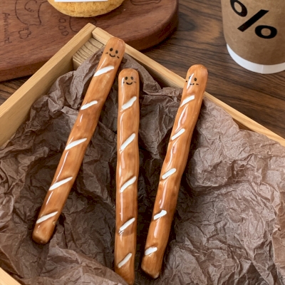 Mélangeur en Céramique, Forme de Baguette de Pain