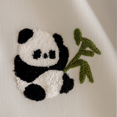 Rideau Enfant Sur Mesure PANDINE, Tissu Chenille Brodé, Motif Panda Ludique