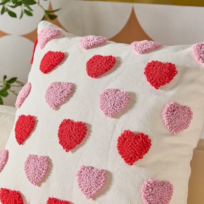 Coussin Saint-Valentin DÉLICIA, Tissu Coton-Polyester, Motifs Cœurs en Broderie Touffetée, Fini à Franges